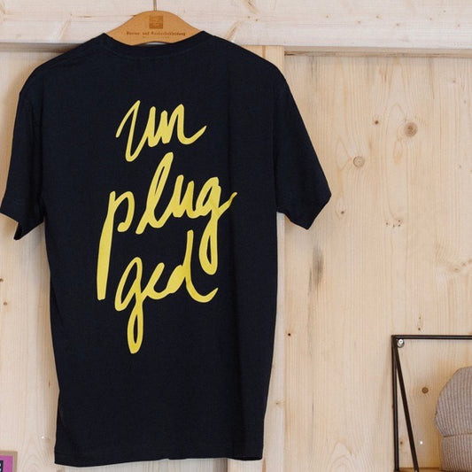 T-Shirt "Unplugged"